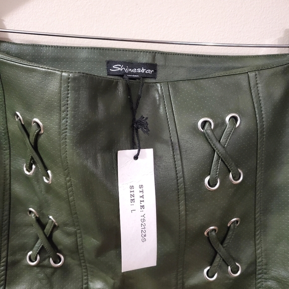 Shinestar - PU Faux Leather Lace Up Detail Skirt - Size L  (NWT) - Picture 6 of 8